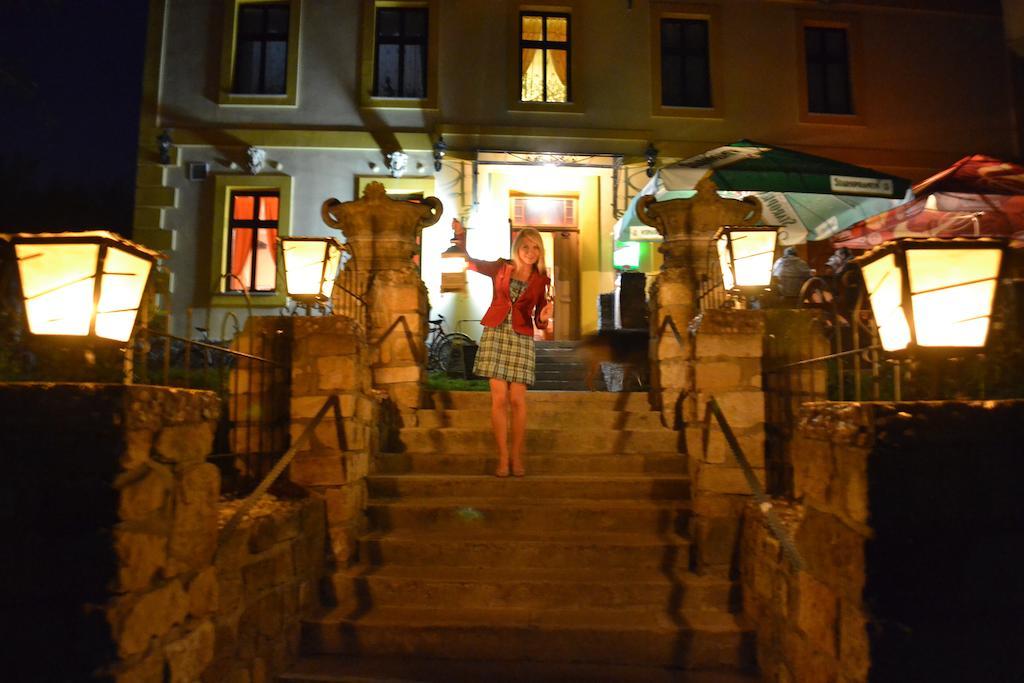 U Zlate Brany Cesky Raj Wellness Hotel Libun ภายนอก รูปภาพ